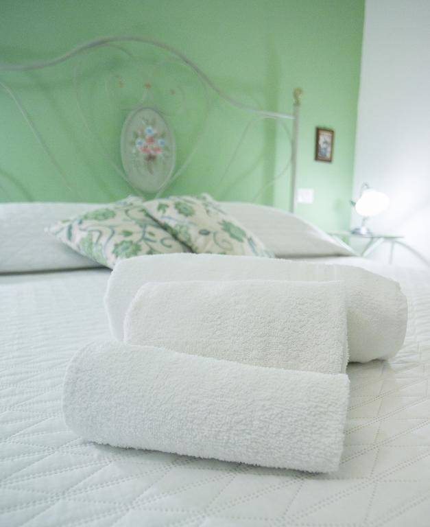 チェファルCasa Del Lavatoioアパートメント エクステリア 写真